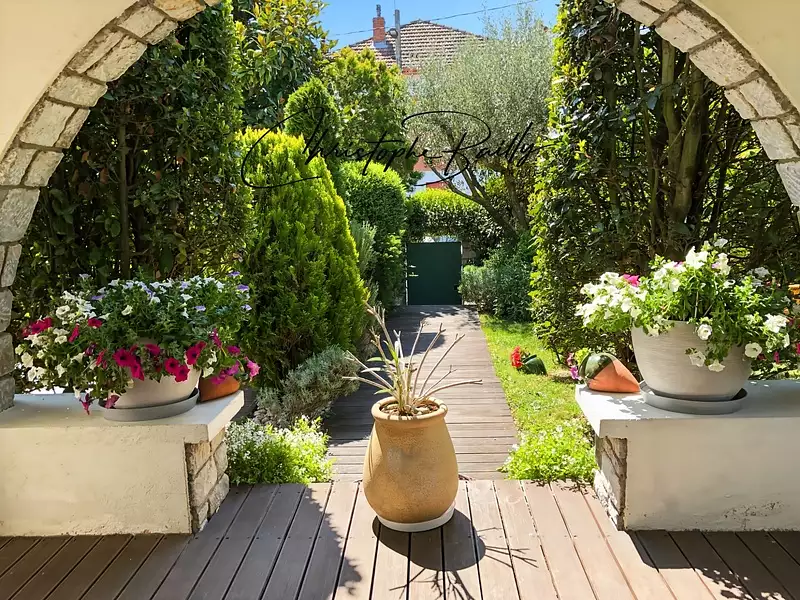 Maison, 190 m²