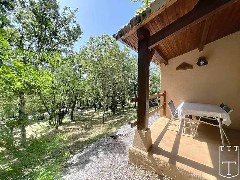 Maison, 640 m²