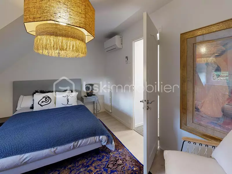 Maison, 213 m²