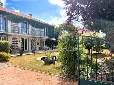 Maison, 200 m²