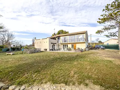 Maison, 219 m²