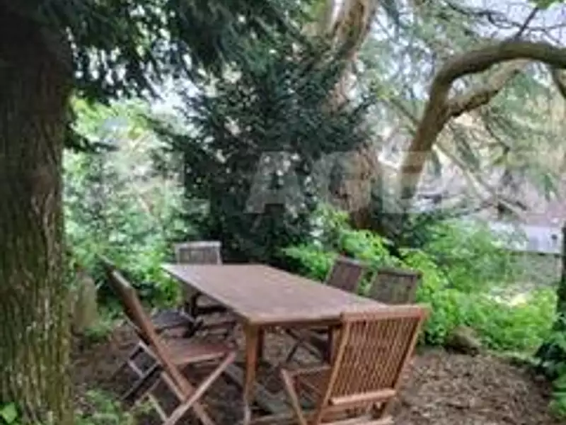 Maison, 242 m²