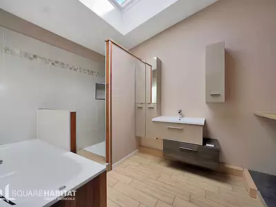 Maison, 180 m²