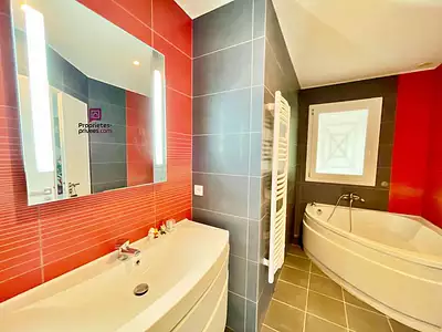Maison, 170 m²