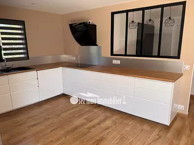 Maison, 94 m²