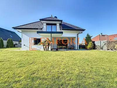 Maison, 280 m²