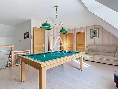 Maison, 194 m²