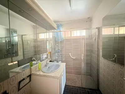 Maison, 114 m²