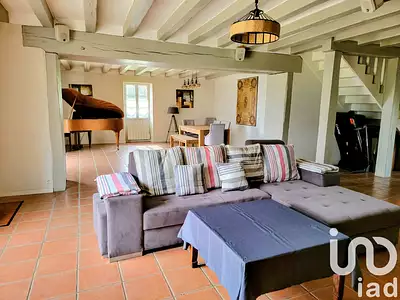 Maison, 329 m²
