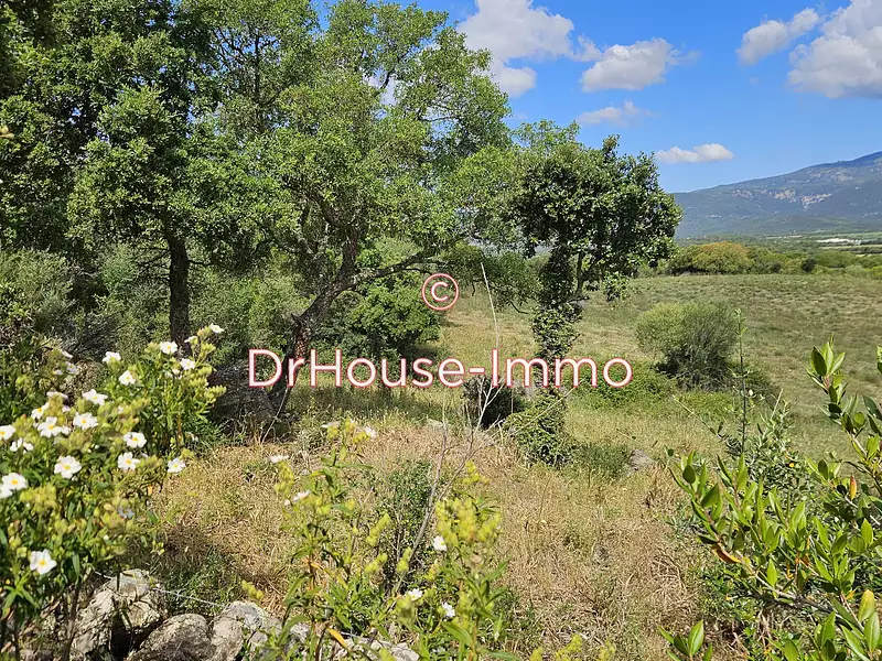 Terrain, 1 490 m²