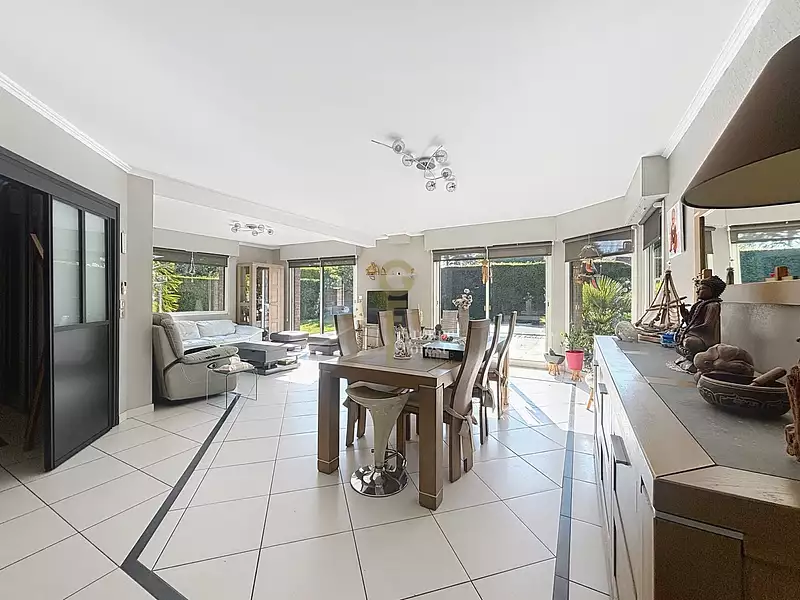 Maison, 150 m²