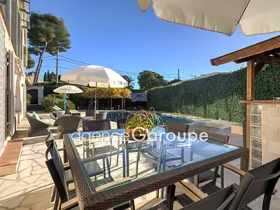 Maison, 280 m²