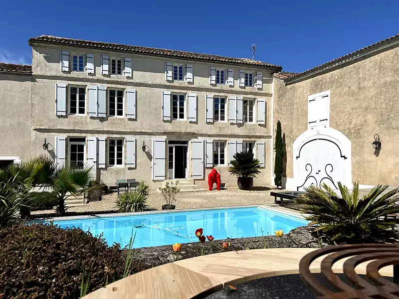 Maison, 270 m²
