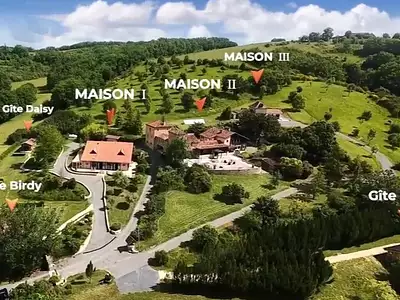 Maison, 936 m²