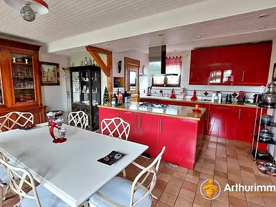 Maison, 202 m²