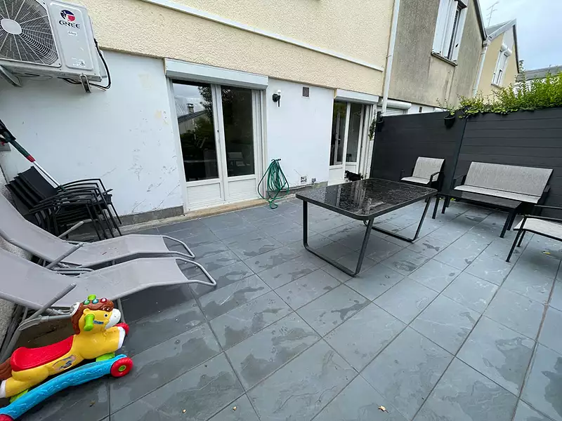 Maison, 83 m²
