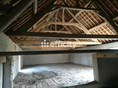Maison, 240 m²