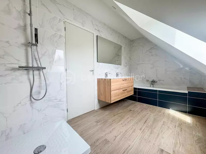 Maison, 137 m²