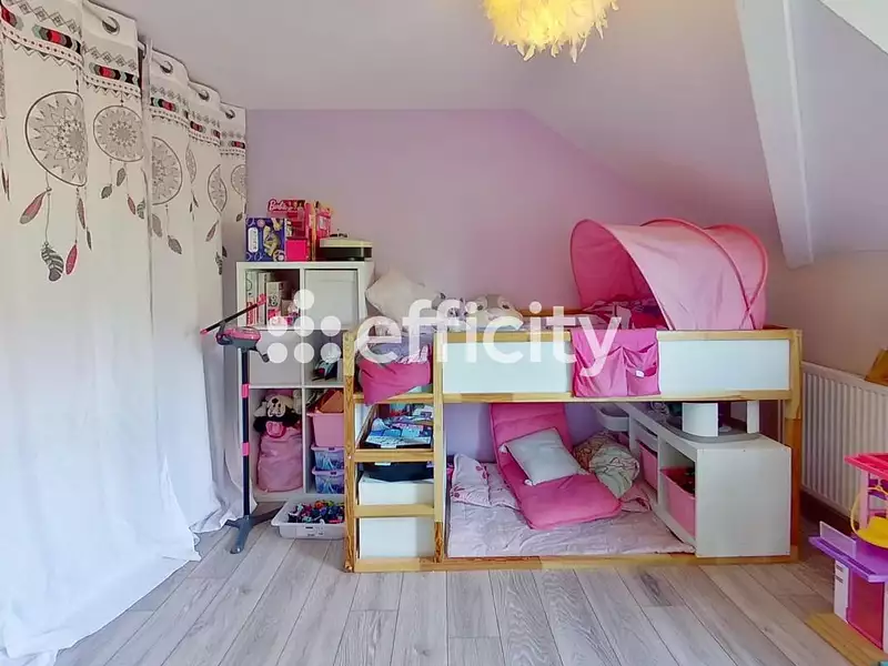 Maison, 140 m²