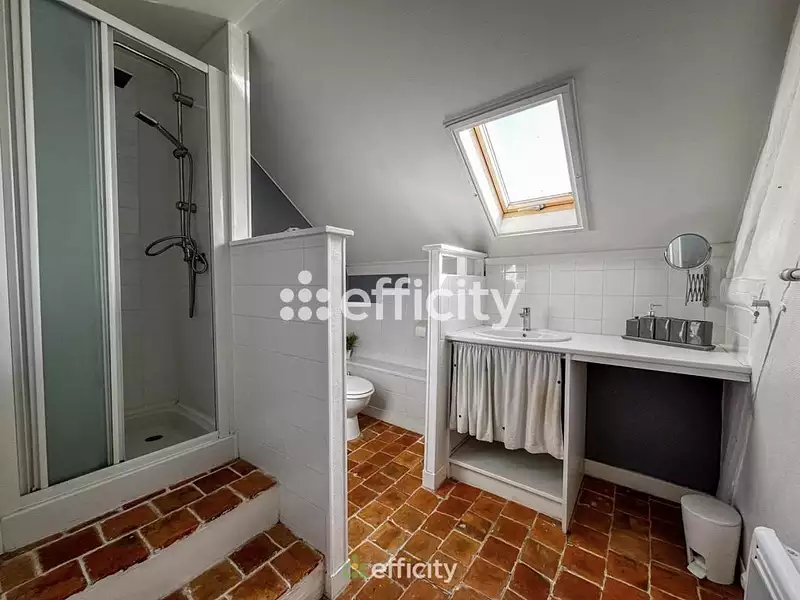 Maison, 176 m²