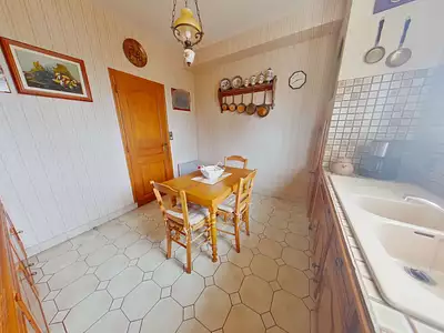 Maison, 260 m²