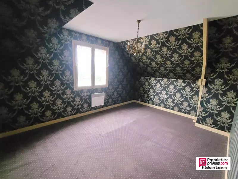Maison, 255 m²