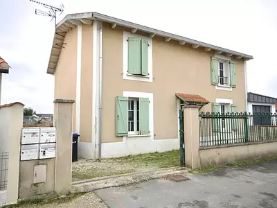 Maison, 144 m²