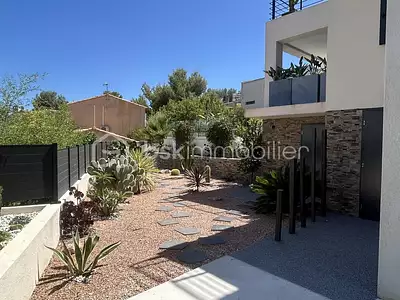 Maison, 155 m²