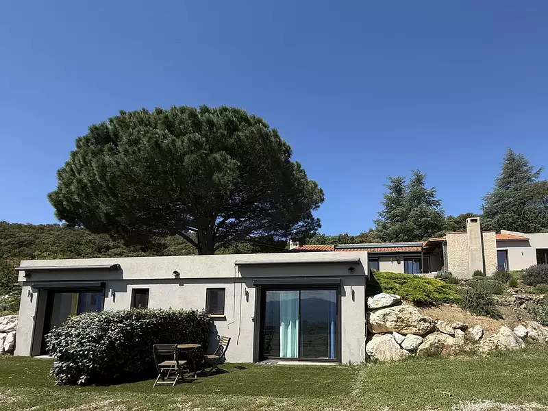Maison, 250 m²