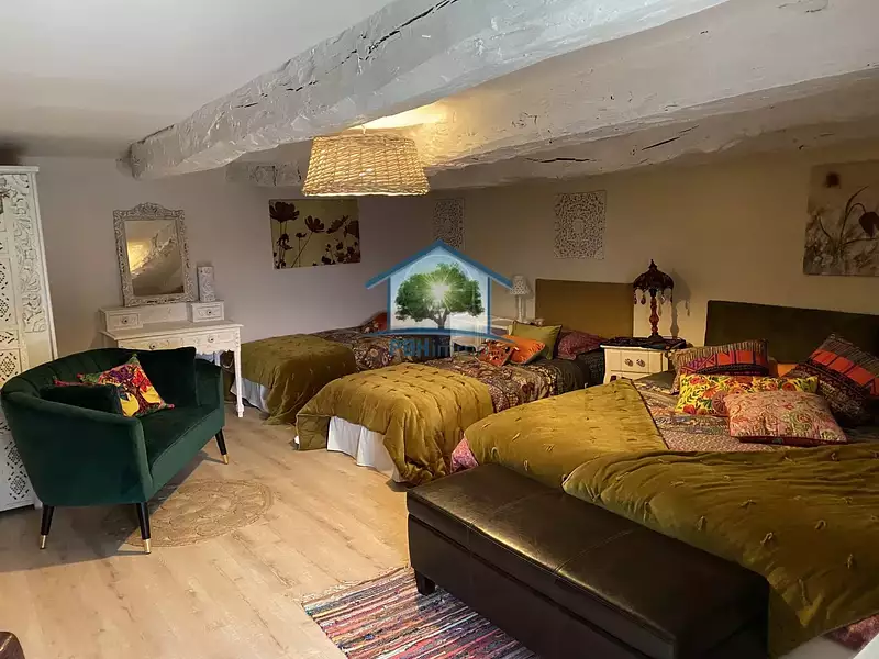 Maison, 157 m²