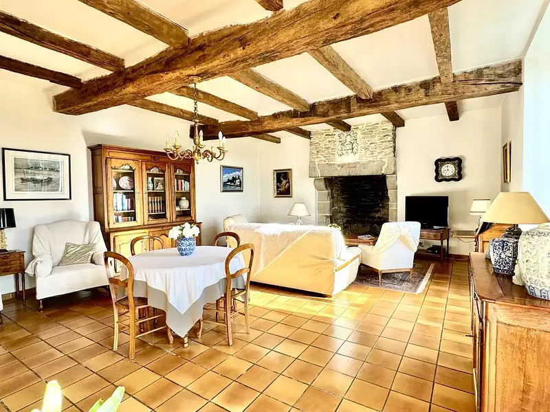 Maison, 161 m²