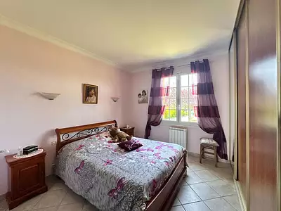 Maison, 180 m²