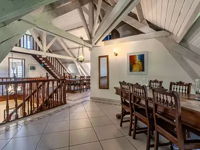 Maison, 278 m²
