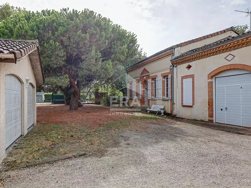 Maison, 165 m²