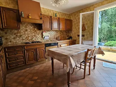 Maison, 220 m²