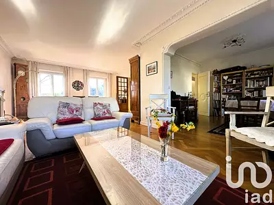 Maison, 204 m²