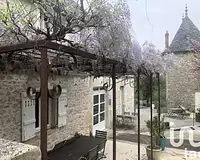 Maison, 1 500 m²