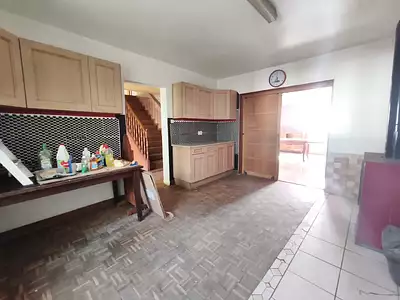 Maison, 226 m²