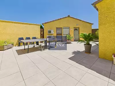 Maison, 267 m²