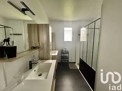 Maison, 162 m²