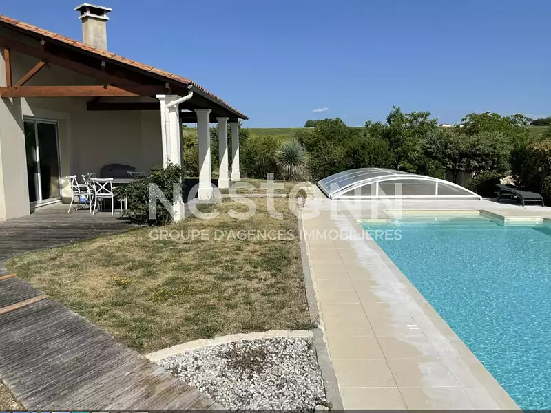 Maison, 176 m²