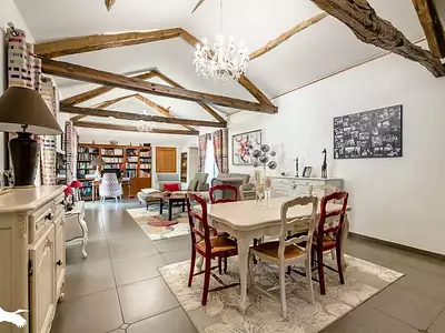 Maison, 160 m²