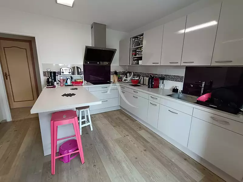 Maison, 163 m²
