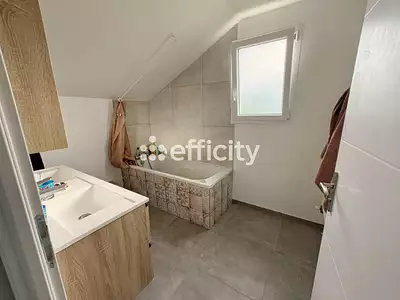 Maison, 125 m²