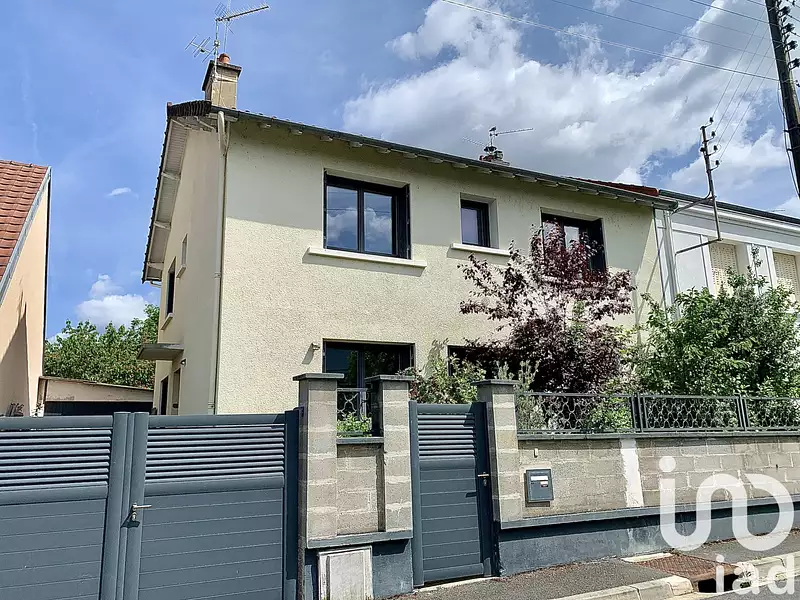 Maison, 146 m²