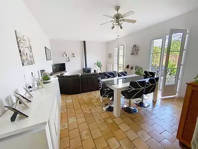 Maison, 121 m²