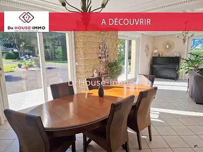 Maison, 225 m²