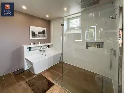Maison, 275 m²