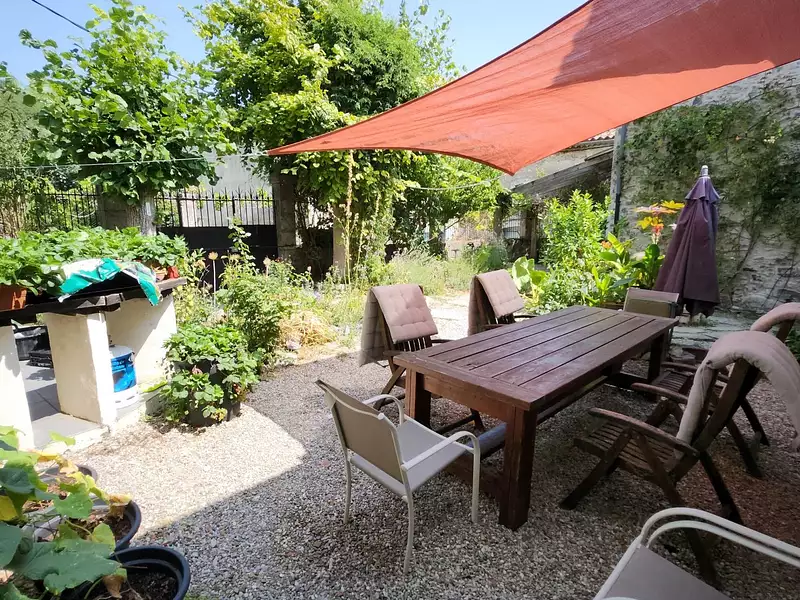 Maison, 250 m²