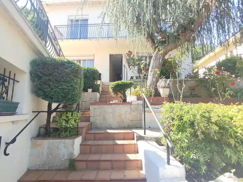 Maison, 187 m²